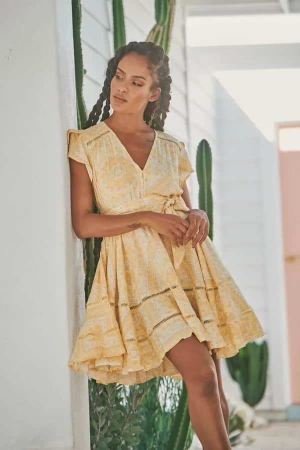 JAASE Tigris Print Montana Mini Kleid Gelb – Stylisches Sommeroutfit